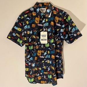 Men’s Looney Toons Button Up